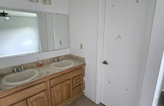 3638 Dovetail Ln S Gallery 3