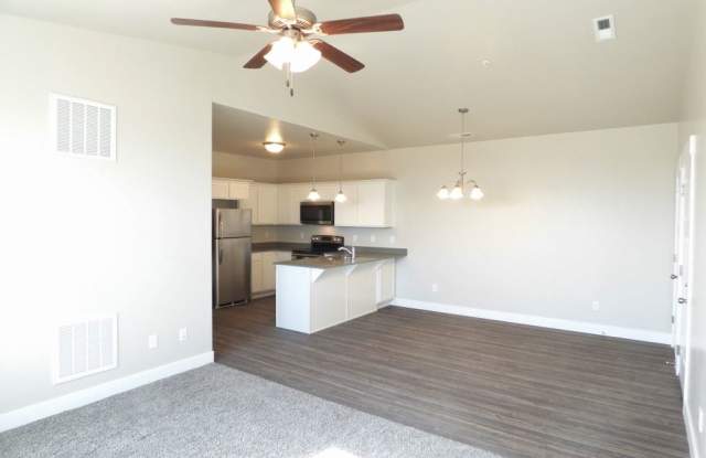 13054 S Tortola Dr #304 Gallery 3
