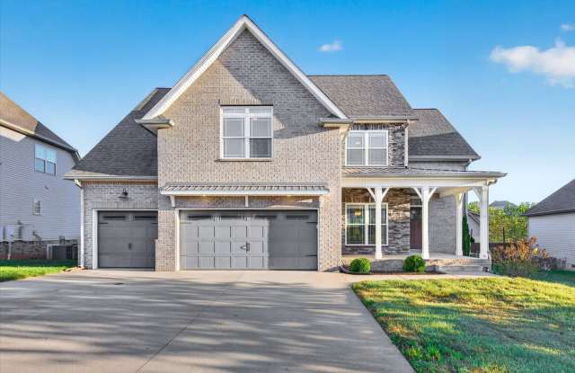 Pet Friendly Five Bedroom! Gallery 1