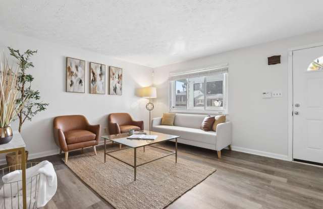 5014 Norcrest Drive Gallery 2