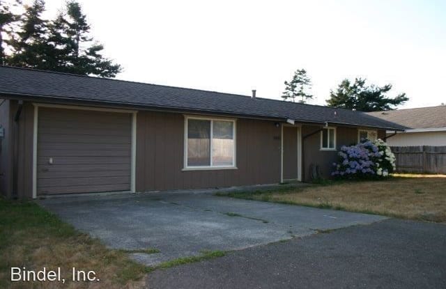 2440 Thiel Ave - 2440 Thiel Avenue, McKinleyville, CA 95519