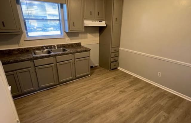 120 Vista Circle Apt B - 120 Vista Court, Winston-Salem, NC 27106