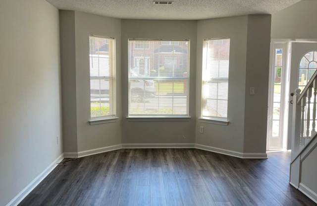 Completely Remodeled, Spacious 5 Bed/3 Bath Home in South Fulton! Gallery 3