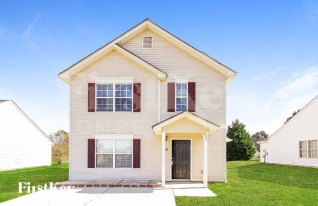 802 Almora Drive - 802 Almora Drive, Charlotte, NC 28216 802 Almora Drive - 802 Almora Drive, Charlotte, NC 28216