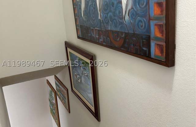 10900 SW 104th St Gallery 3