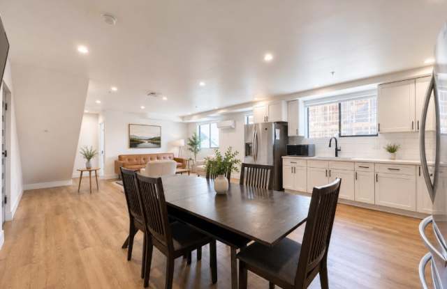 3100 S Normandie Avenue - Co-Living Gallery 2