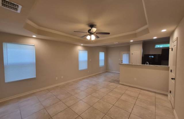 7014 Lakeview Dr. #101, San Antonio, TX. 78244 Gallery 4