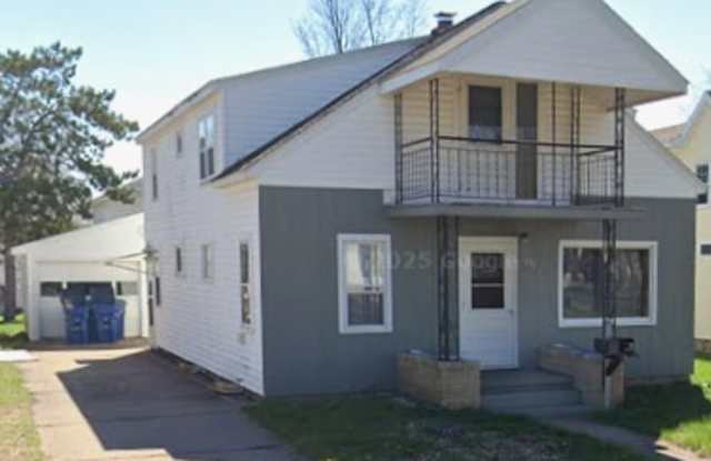 1131 1/2 South 5th Avenue photos photos