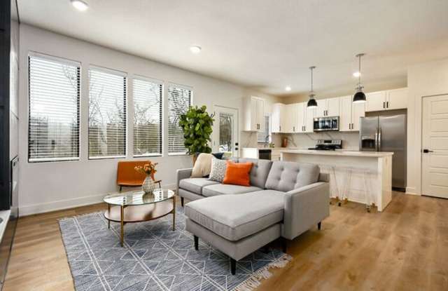 6511 Marsh Avenue Gallery 4