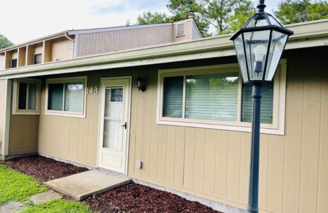 143 QUARTERDECK - 143 Quarterdeck Townes, River Bend, NC 28562