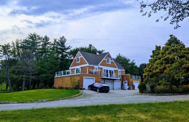 18 Dwight Lane - 18 Dwight Lane, Fairfield County, CT 06831