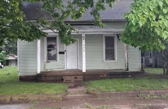 1623 Ilinois Ave photos photos