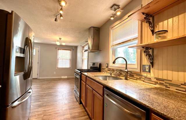 Stunning Fully-Renovated 3 Bedroom Single Family Home in Springfield! photos photos