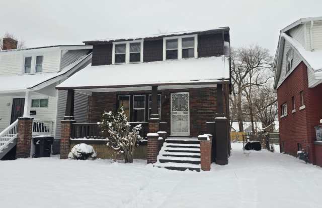 18077 Russell photos photos