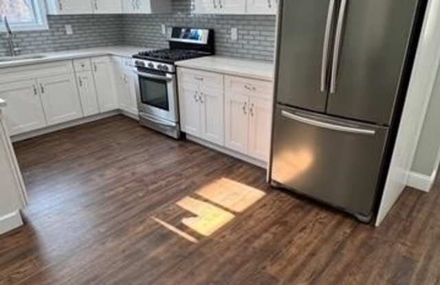 3401 HUDSON AVE photos photos