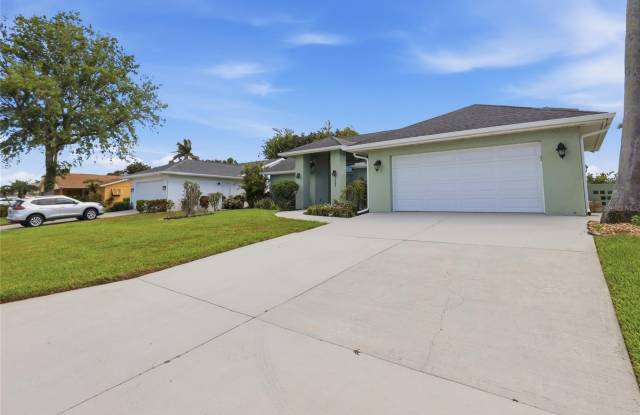 5207 86TH STREET Court W Gallery 3