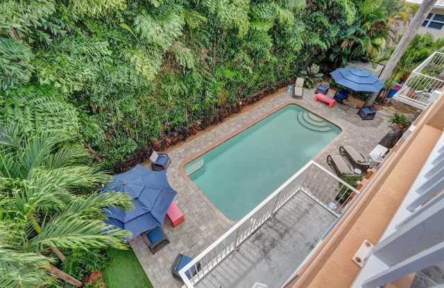 624 NE 29th Dr - 624 Northeast 29th Drive, Wilton Manors, FL 33334