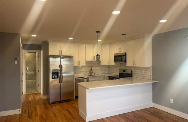 1035 Montauk Highway photos photos