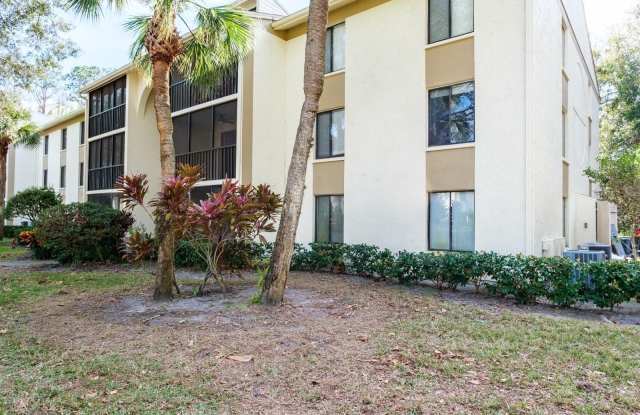 1398 SHADY PINE WAY Gallery 2