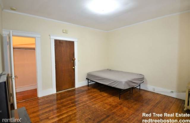 97 Marion St. 2S Gallery 4