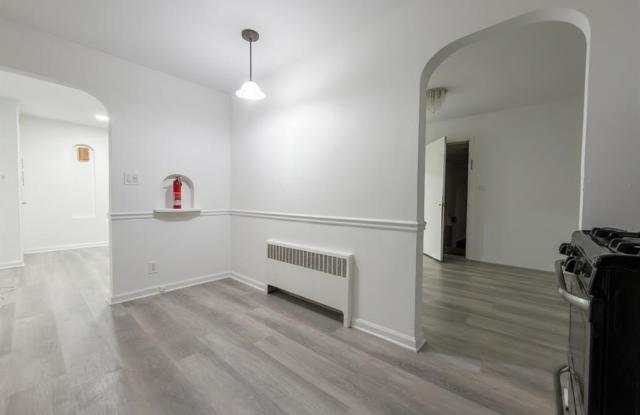 754 Kingsland Avenue Gallery 4