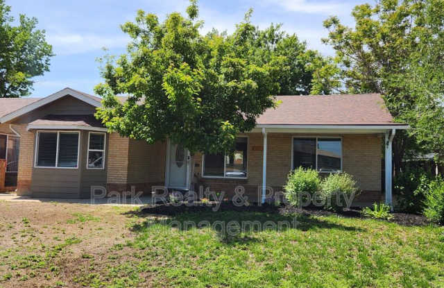 5520 E Thrill Plc photos photos