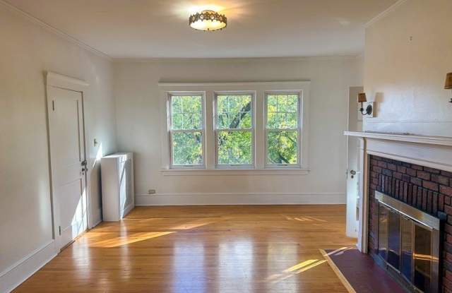 49 Whitman Road Gallery 2