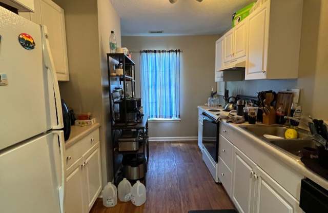 Charming townhome close to Cherry Point! Gallery 3