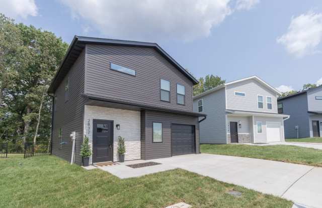 Brand New Construction 3 Bed + 2.5 Bath Gallery 3