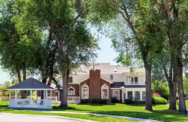 3900 Glenneyre Drive Gallery 2
