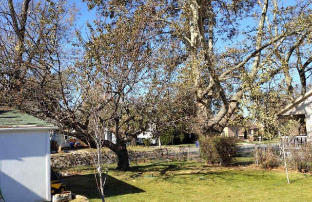 Historic Home In Downtown Bountiful - 4 Bed 3 Bath photos photos