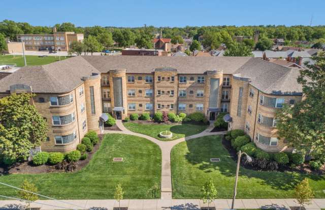 5835-45 Lindenwood Avenue photos photos