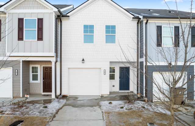 76 Regent Park photos photos