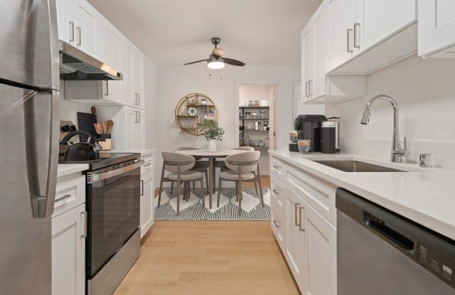 Central Park East Gallery 3