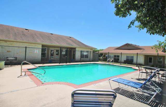 Terraces at Cibolo - Affordable/55+ Senior Living Community Gallery 2