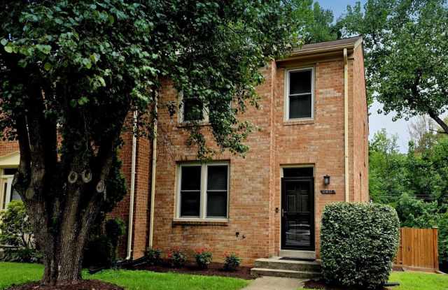 10617 PINE HAVEN TER Gallery 1