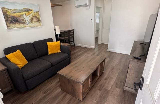 2275 Grand Ave photos photos