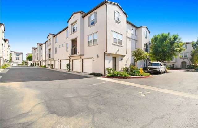 1133 Calle Montana - 1133 Calle Montana, Montebello, CA 90640