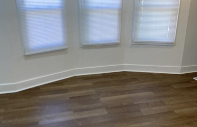 3820 Winthrop Avenue Gallery 4