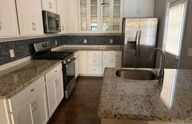 2 bedroom, 1.5 bath home in Wilmington photos photos