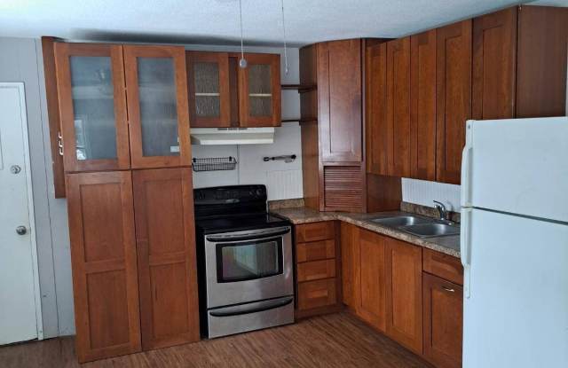 604 White St SW, #Apt 2 photos photos