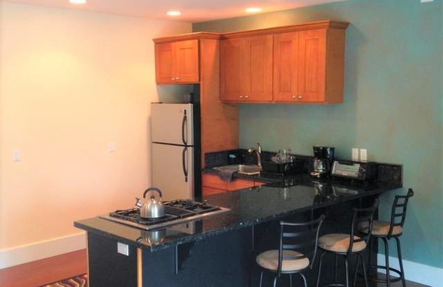 6854 Northeast State Highway 104 photos photos