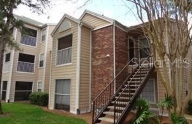 2226 METROPOLITAN WAY - 2226 Metropolitan Way, Orlando, FL 32839