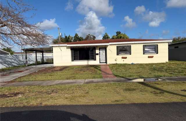 1315 SW 93rd Pl photos photos