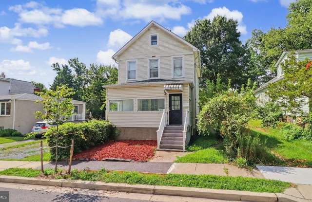 3107 UPSHUR Street Gallery 1