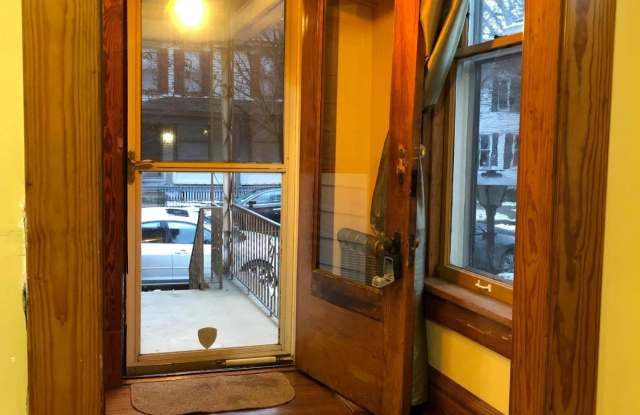 406 E Stewart Avenue Gallery 4