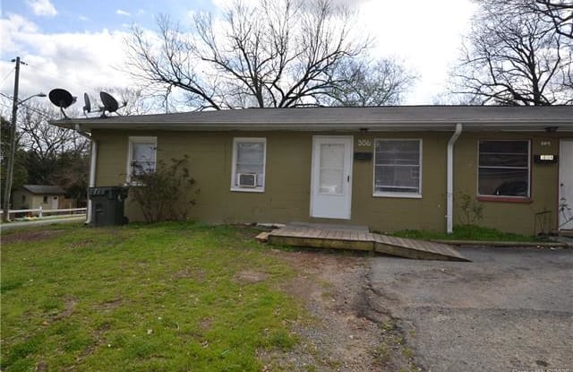 306 Green Street - 306 East Green Street, Monroe, NC 28112