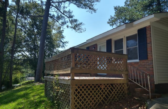 4295 Robinson Circle Gallery 2