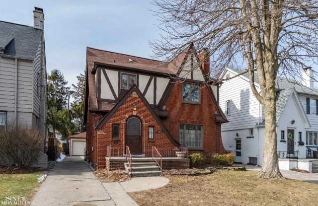 343 McMillan photos photos