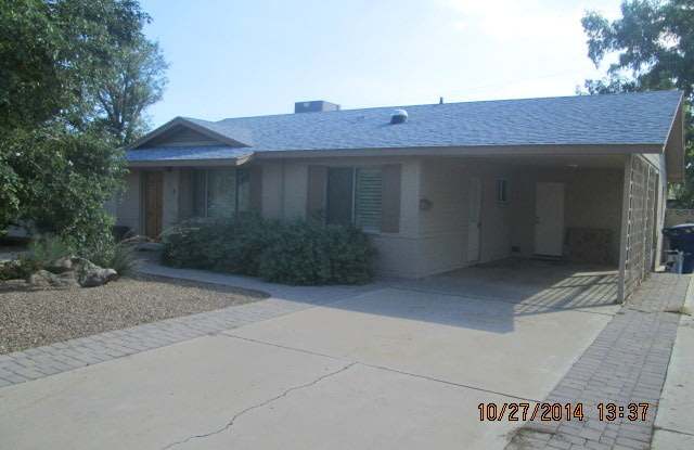 AVAILABLE NOW!! WALKING DISTANCE TO THE NEW TEMPE CLARK COMMUNITY CENTER, POOL, GARDEN - 547 West 17th Place, Tempe, AZ 85281
